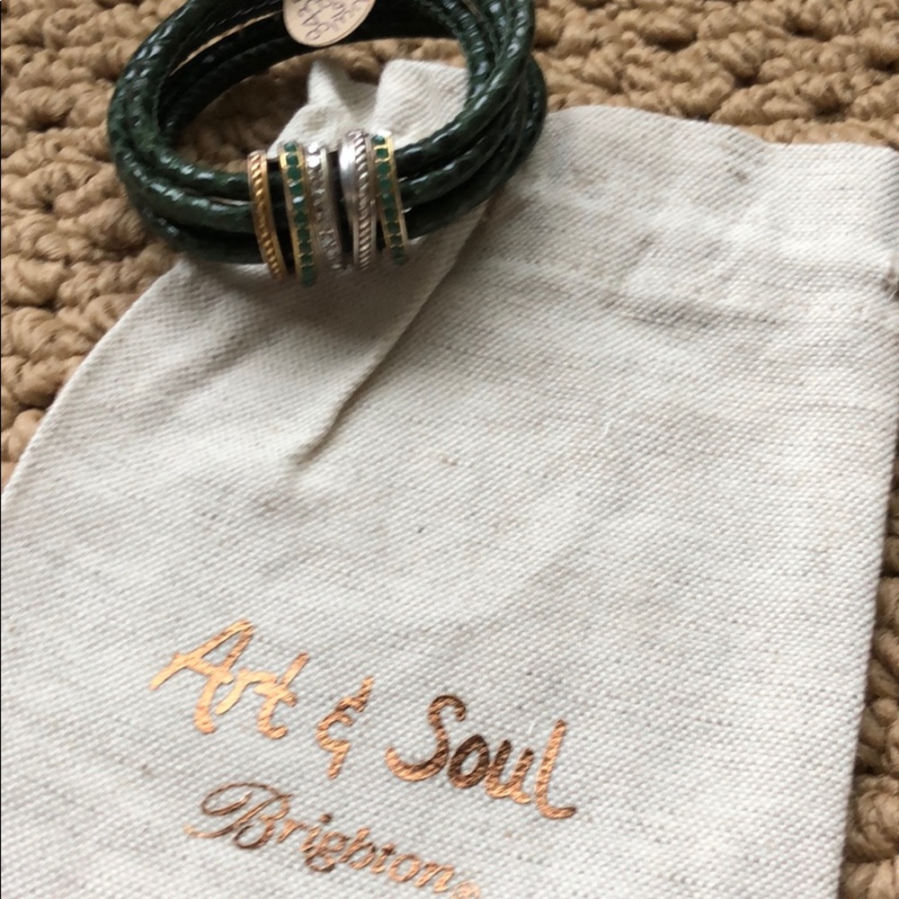 Brighton Neptune’s Rings Bracelet Green NWT Beauty